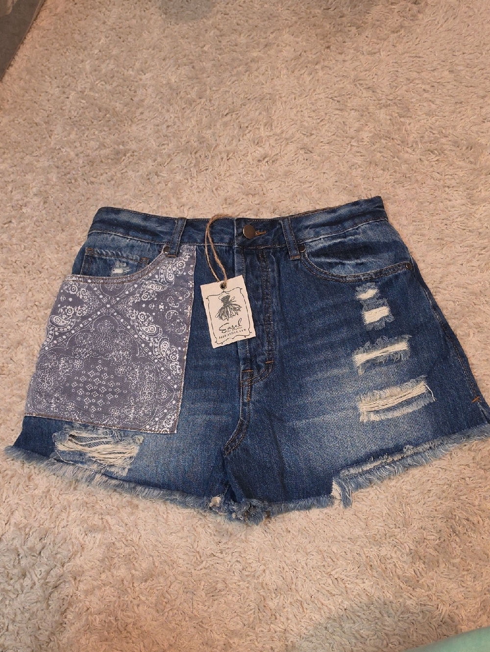 074p easel Blue Distressed Denim Shorts with Bandana Patch